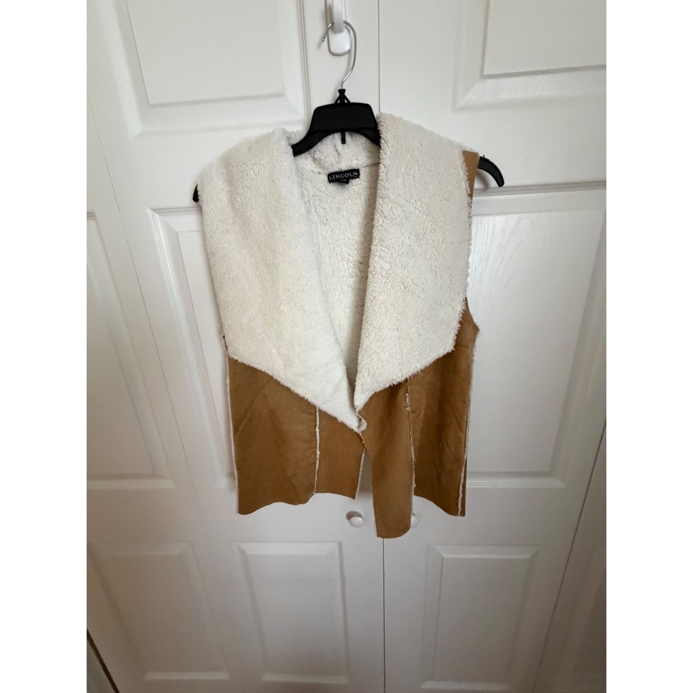 Lincoln Outerwear Tan Faux Suede Shearling Lined Open Front Vest One Size View 5